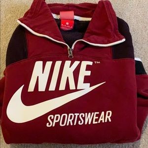Nike half zip pullover